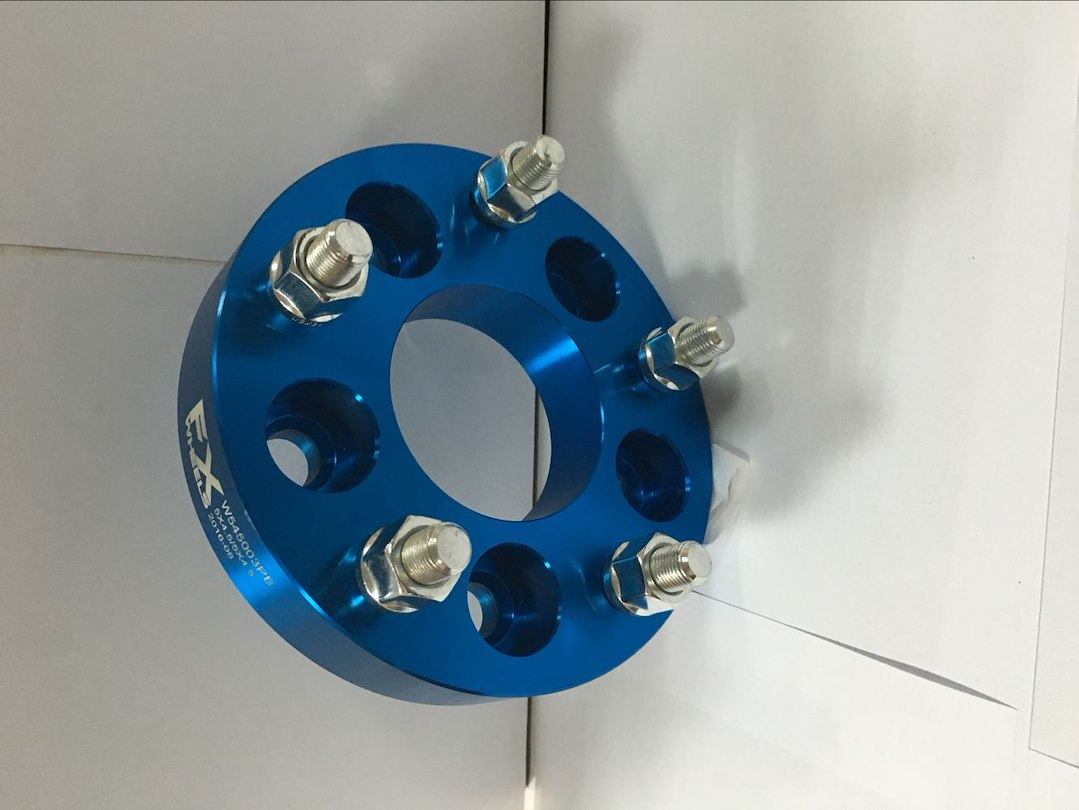 Fx Wheels W559001pb Wheel Spacer||t8wn_Fx_Img_5 Lug Nut_Blue.Jpg||85||t8ww559001pb||1303190